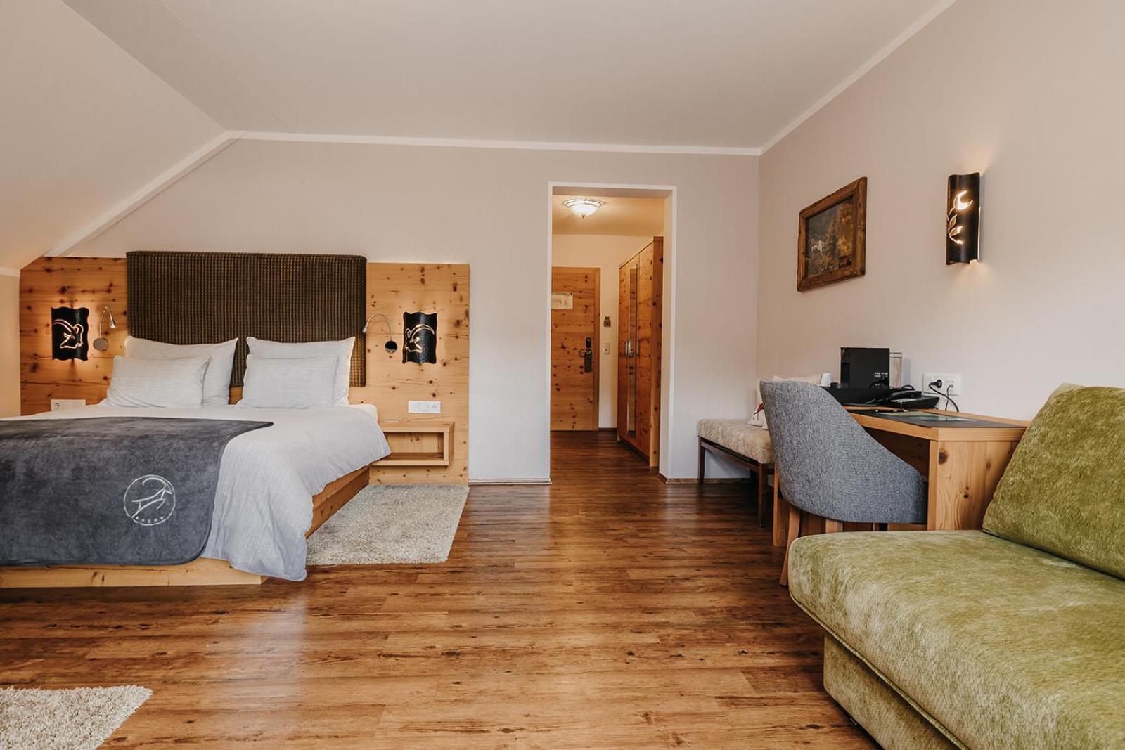סנט מרגרטהן אים לונגאו Almgut - Mountain Wellness Hotel מראה חיצוני תמונה