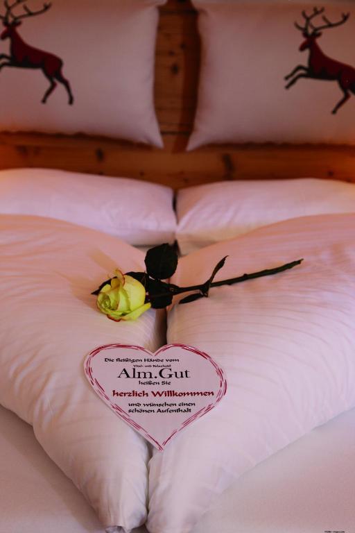 סנט מרגרטהן אים לונגאו Almgut - Mountain Wellness Hotel מראה חיצוני תמונה