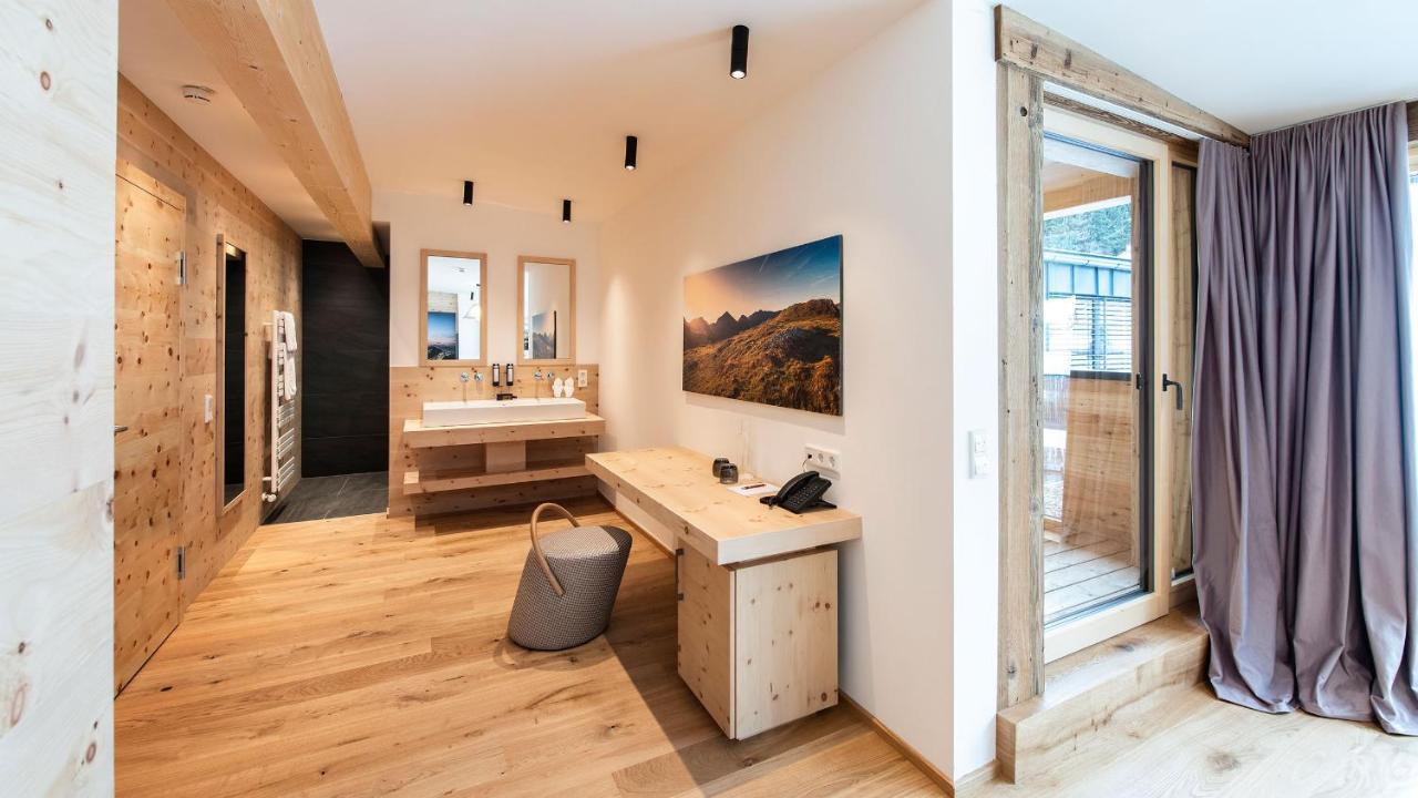 סנט מרגרטהן אים לונגאו Almgut - Mountain Wellness Hotel מראה חיצוני תמונה
